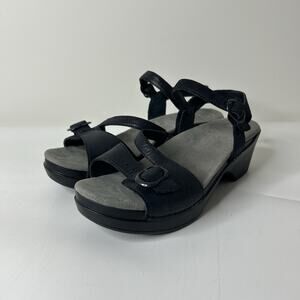 DANSKO Sandals Women’s 39 US 8 Sandi Brown Leather Buckle Detail Platform